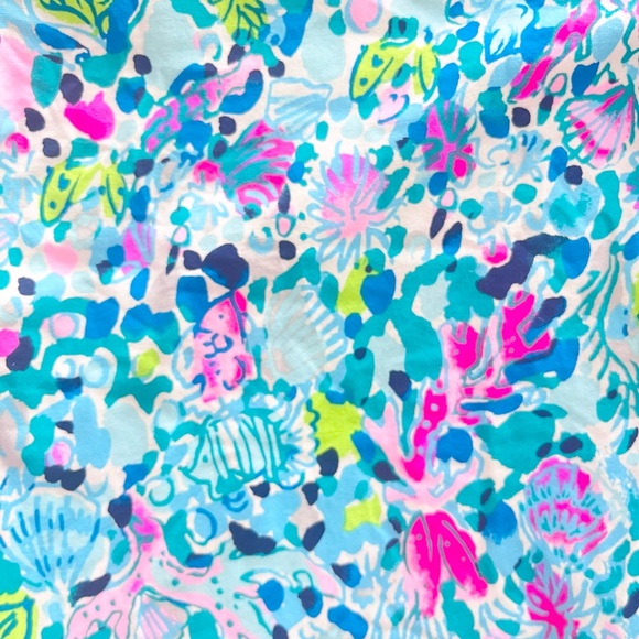 Lilly Pulitzer Girls Mini Sammy Pajama Set in Multi Dive Bar - Picture 4 of 6